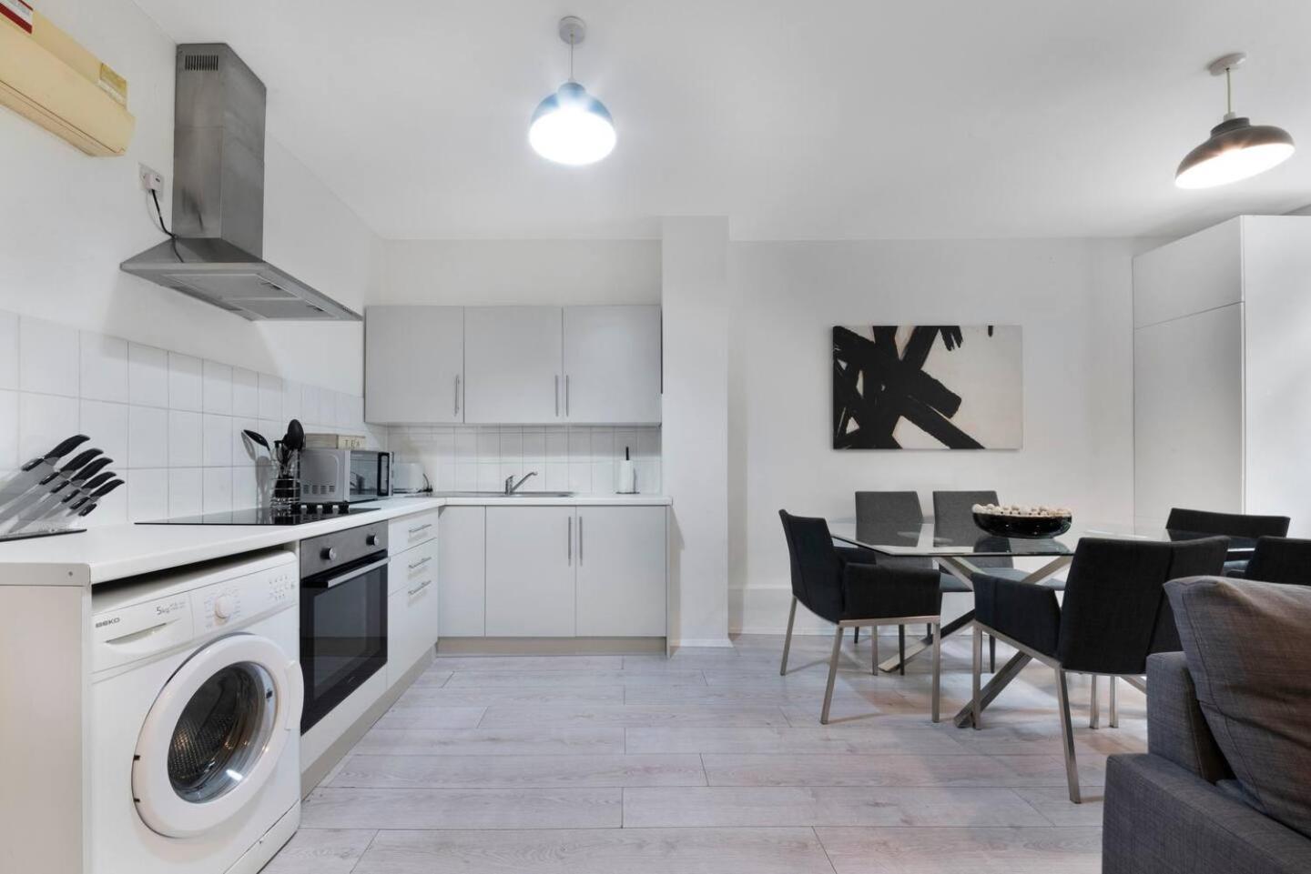 2 Bed Apartment- Finsbury Park Station B 伦敦 外观 照片