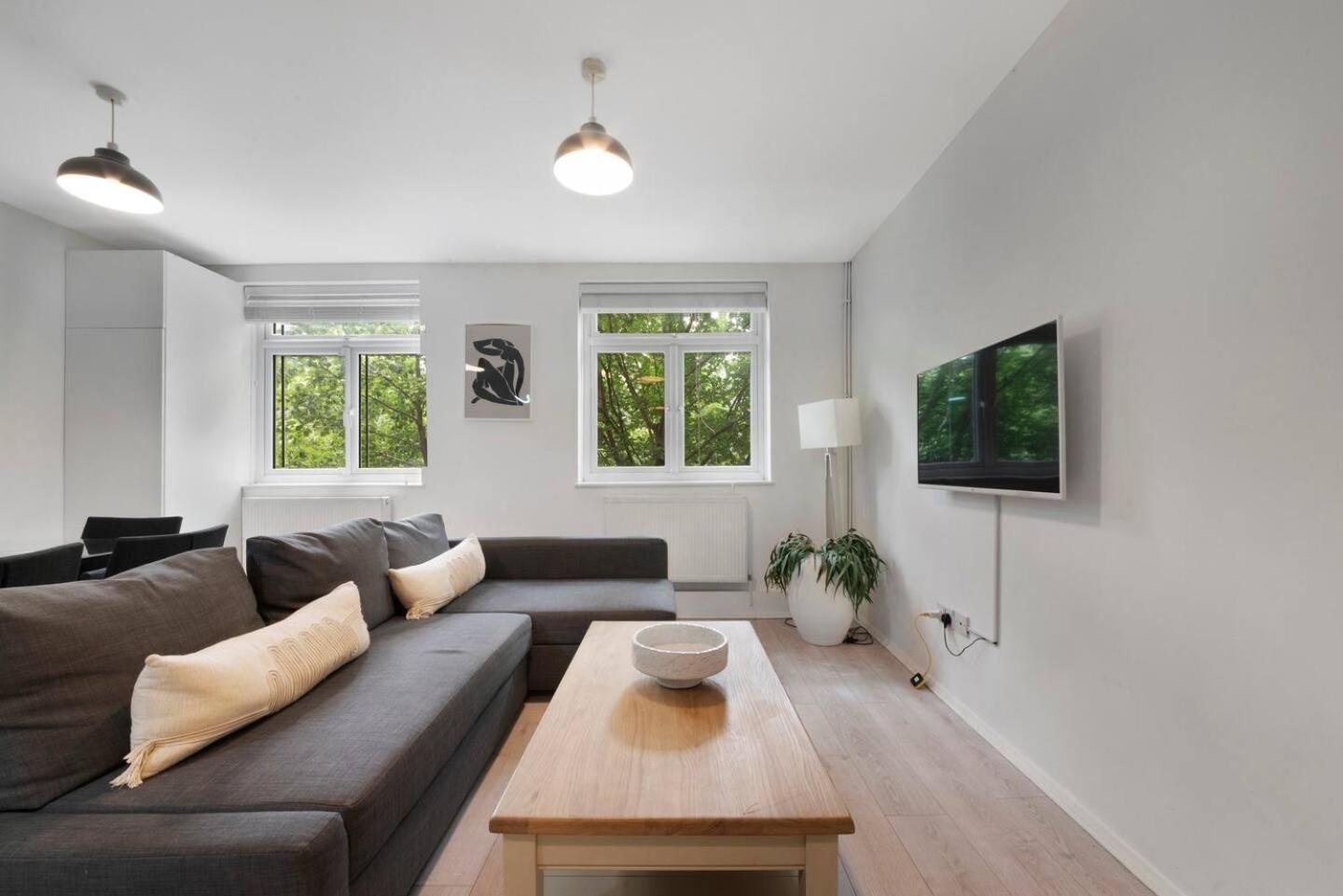 2 Bed Apartment- Finsbury Park Station B 伦敦 外观 照片